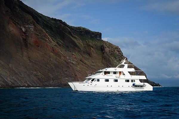 Galapagos Seaman Journey Cruise