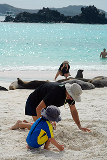 galapagos-with-kids2