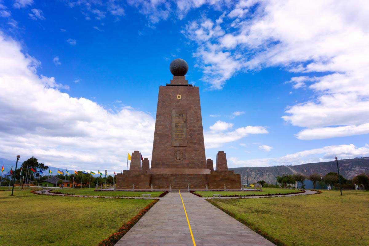 Mitad del Mundo - Ecuador