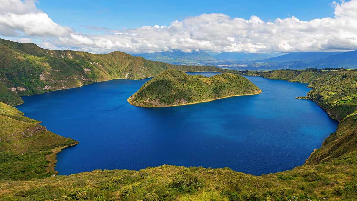 Cuicocha Lagoon - Ecuador