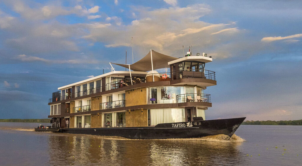 Zafiro Amazon Cruise