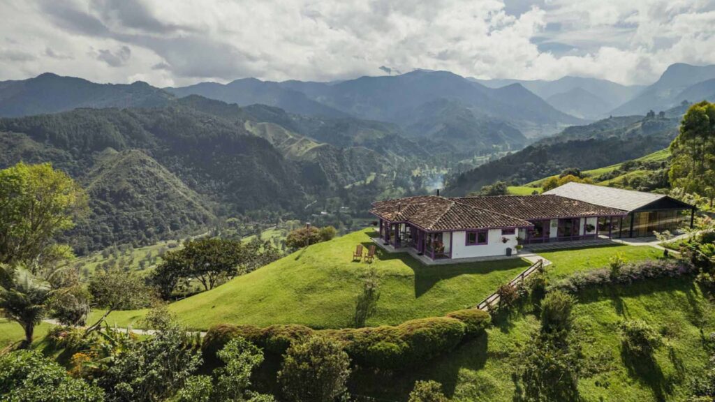 La Casa en las Nubes | Coffe Region | Colombia