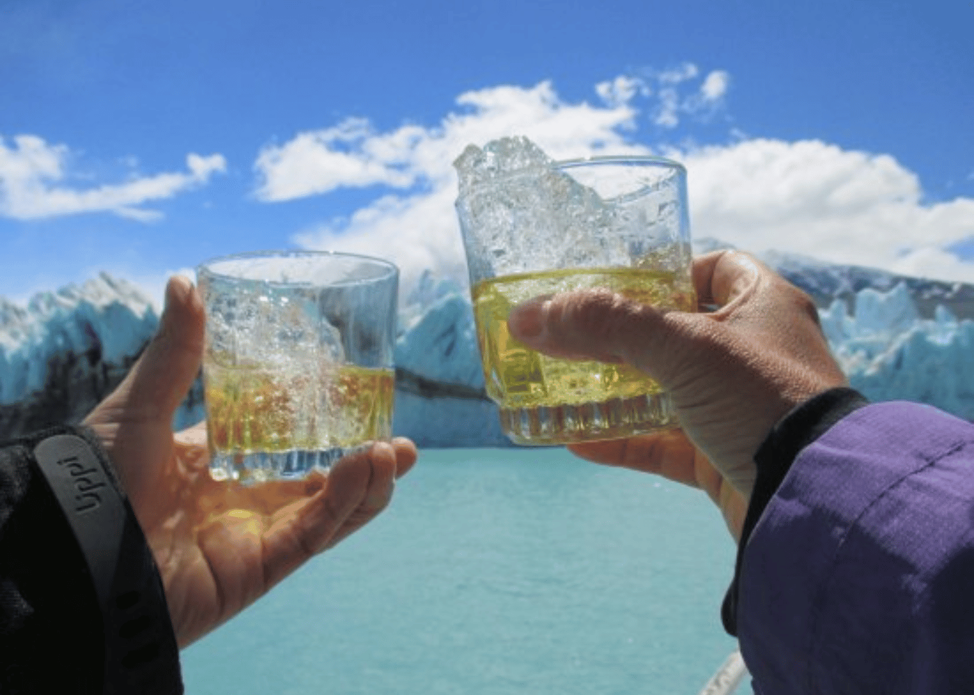 Navigation of Fjords with whiskey | Chile