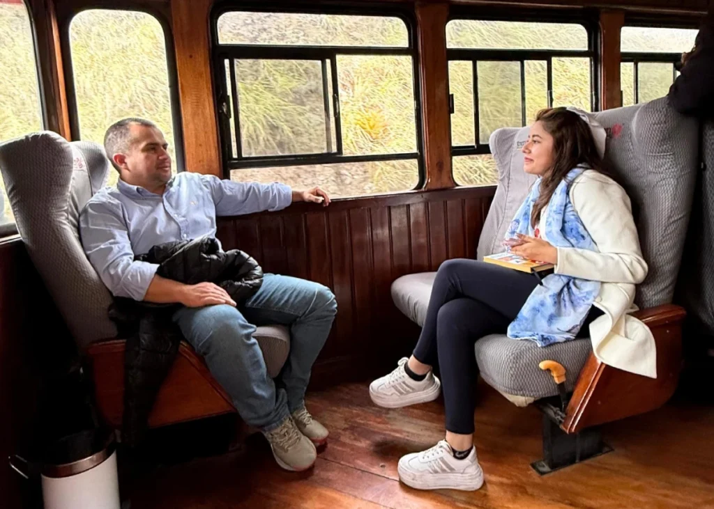 Carlos Oviedo, Operations Manager at Abraspungo, with Katherin Chamorro - Latin Trails