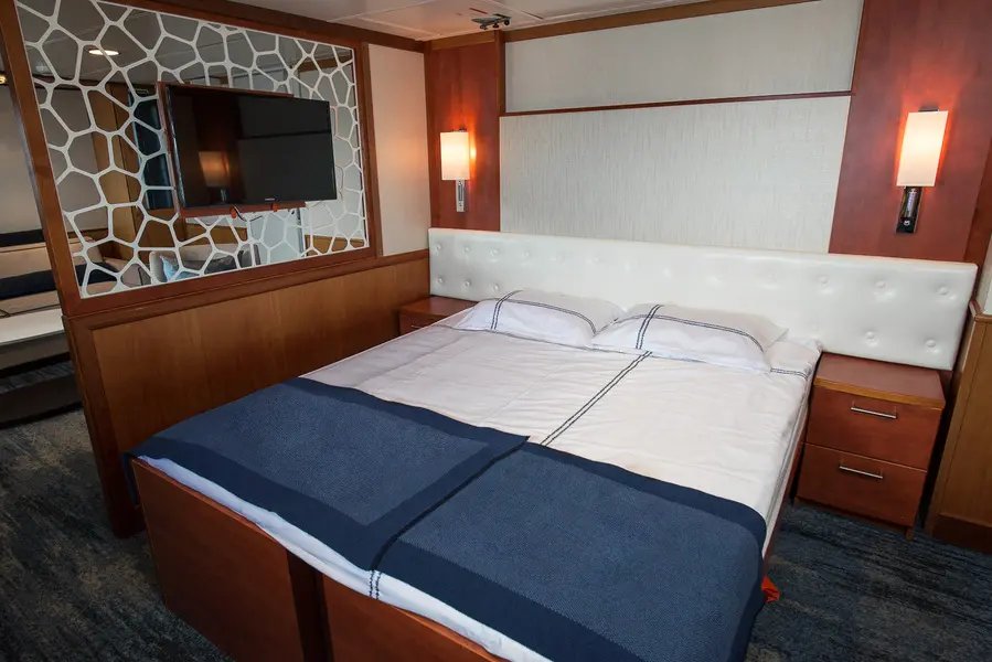 Suite-Cabin-II _ G Expedition