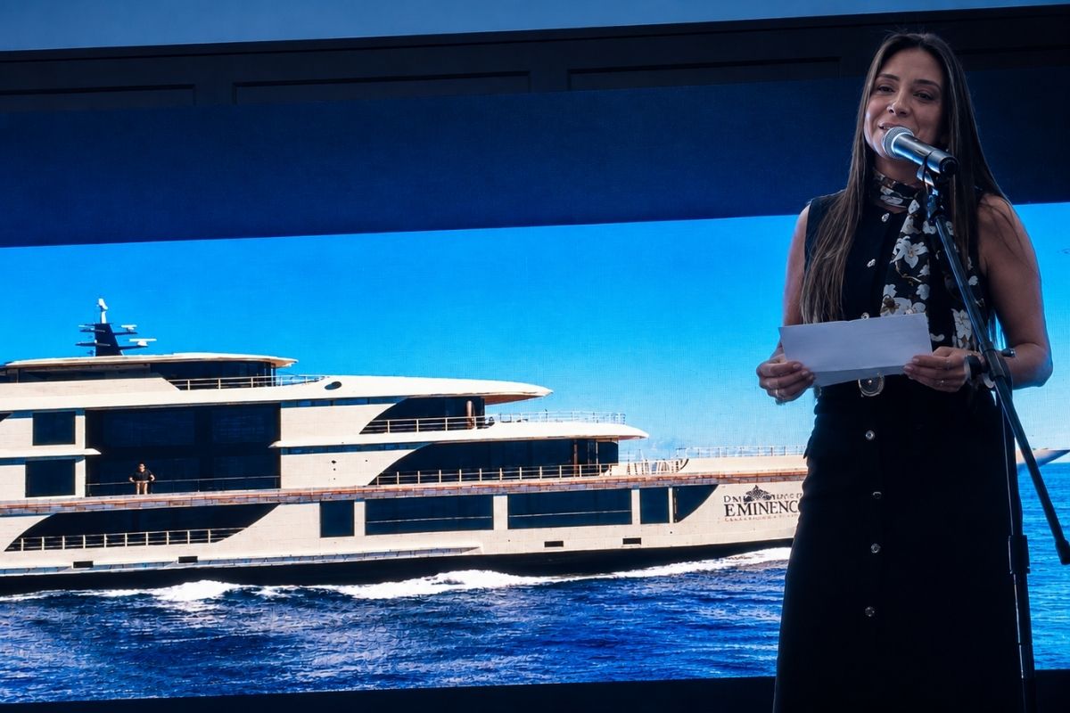 Galapagos-Eminence-Launching-Ivonne-Zumarraga