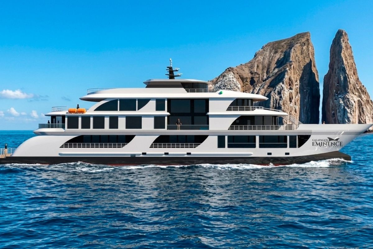Galapagos-Eminence-Luxury-Yacht-2027